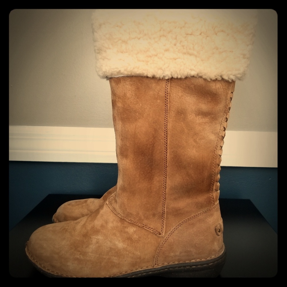 New without box UGG Karyn Boots Size 10